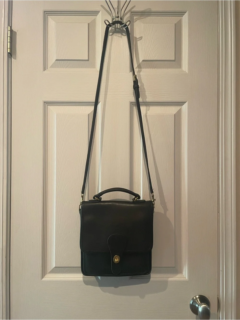 Coach Station Bag 5130 in Black. Vintage made in 1994 in United States.